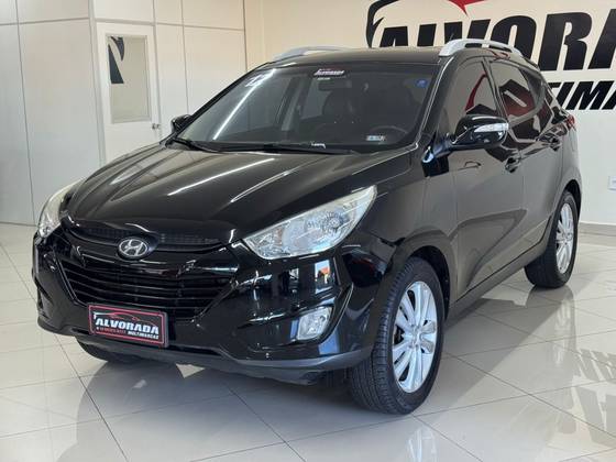 HYUNDAI IX35 2.0 MPFI GLS 4X2 16V GASOLINA 4P AUTOMÁTICO HYUNDAI IX35 2.0 MPFI GLS 4X2 16V GASOLINA 4P AUTOMÁTICO